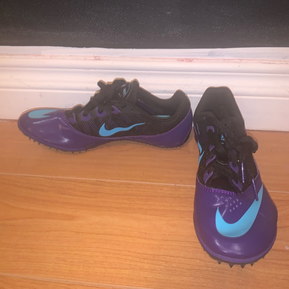 Track spikes - Picture 2 of 3